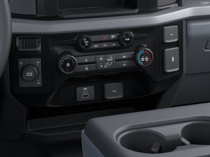 Thumbnail: 2026 Ford F-250 - 10