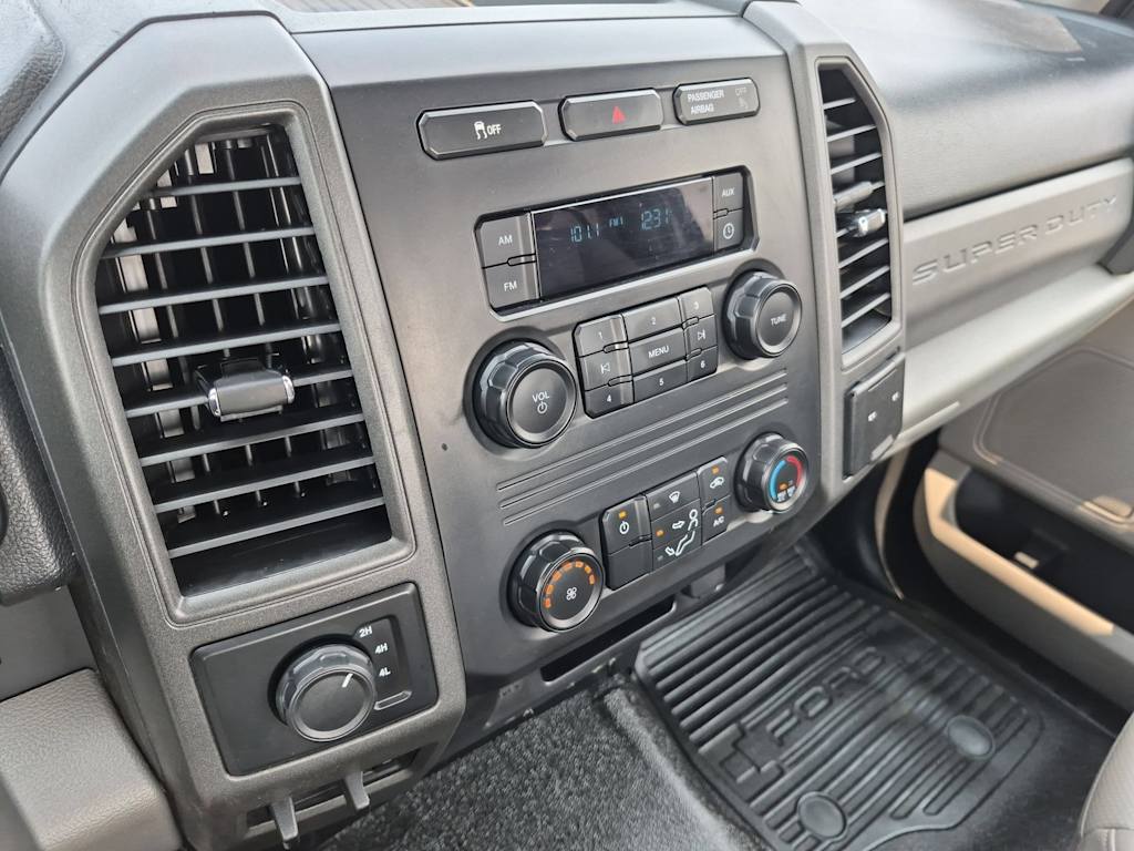 Thumbnail: 2019 Ford F-250 - 13