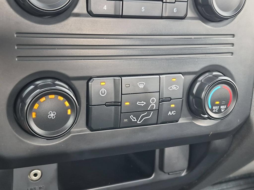 Thumbnail: 2019 Ford F-250 - 28