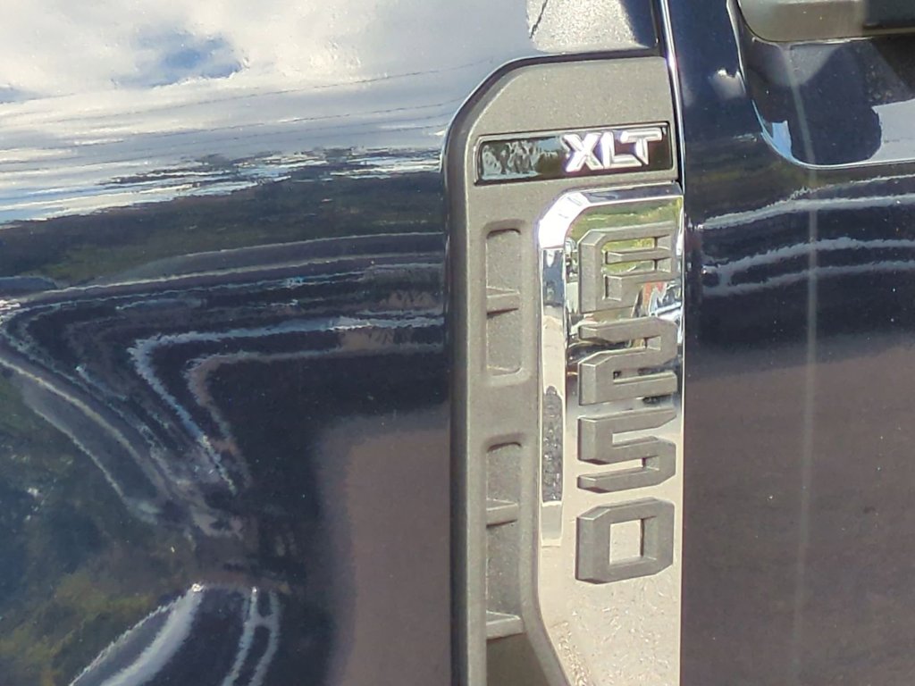 Thumbnail: 2025 Ford F-250 - 23