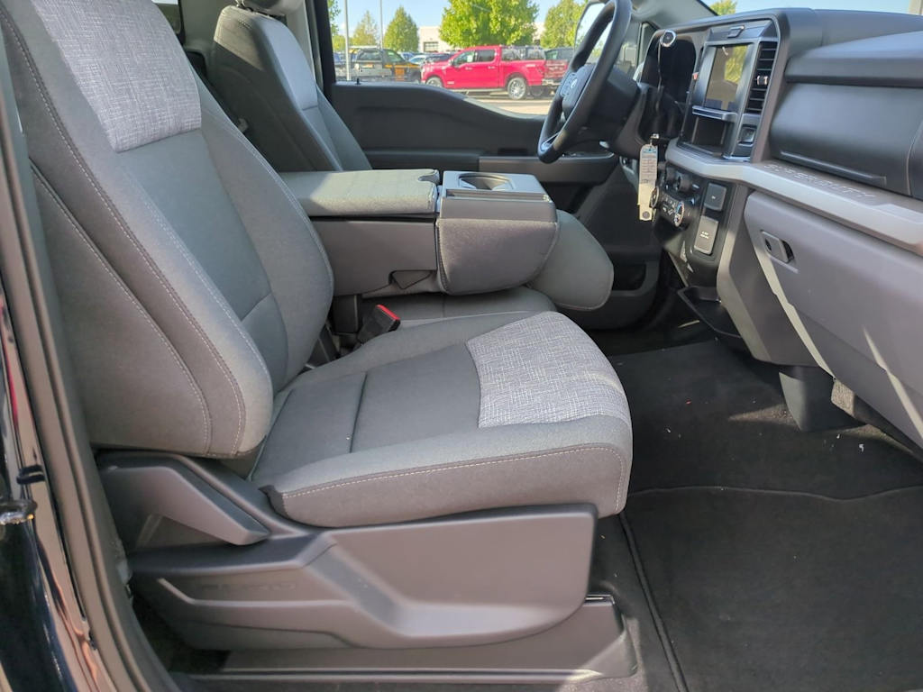 Thumbnail: 2025 Ford F-250 - 11