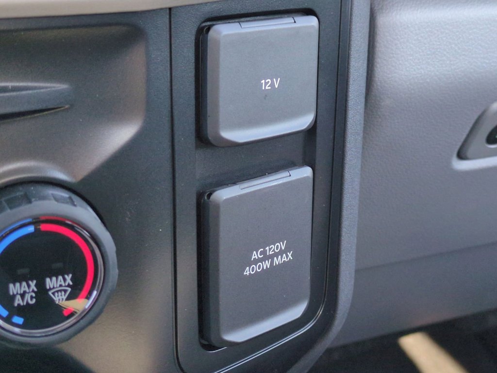 Thumbnail: 2025 Ford F-250 - 28