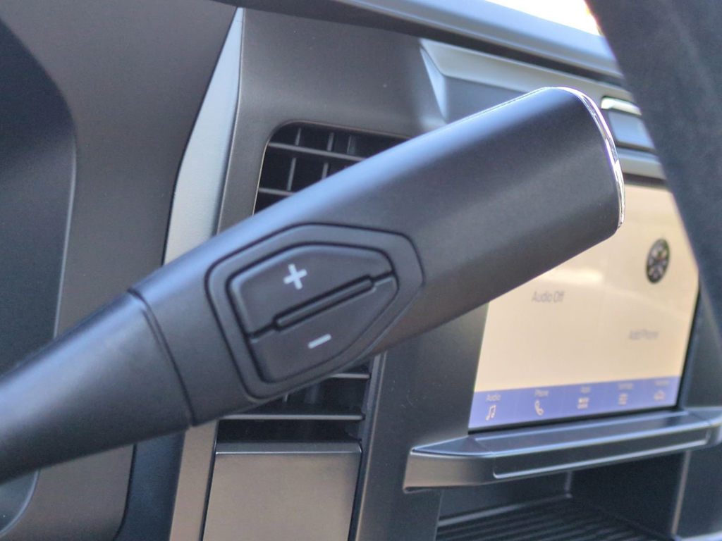 Thumbnail: 2025 Ford F-250 - 30