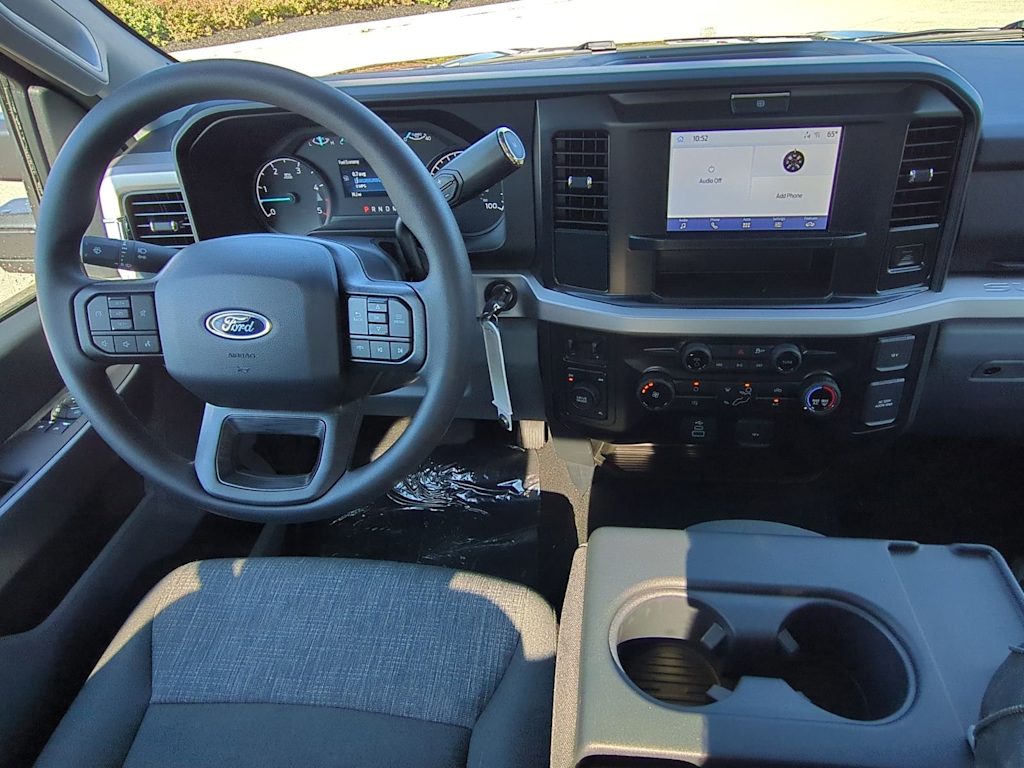 Thumbnail: 2025 Ford F-250 - 9