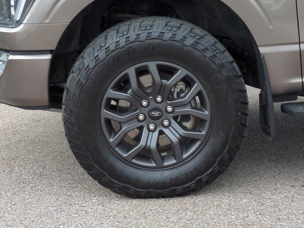 Thumbnail: 2023 Ford F-150 - 8