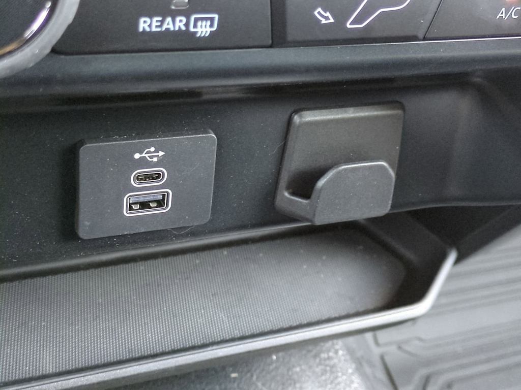 Thumbnail: 2025 Ford F-150 - 31