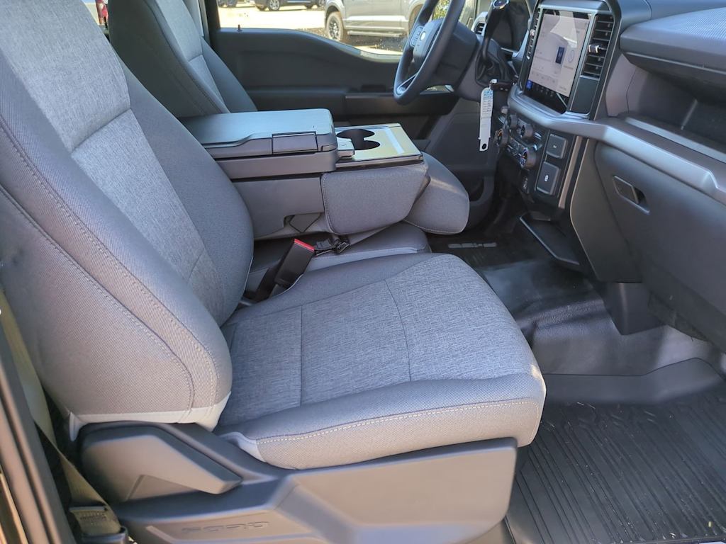 Thumbnail: 2025 Ford F-150 - 11