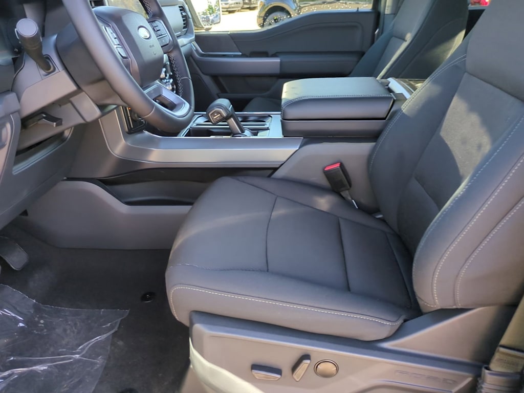 Thumbnail: 2025 Ford F-150 - 10