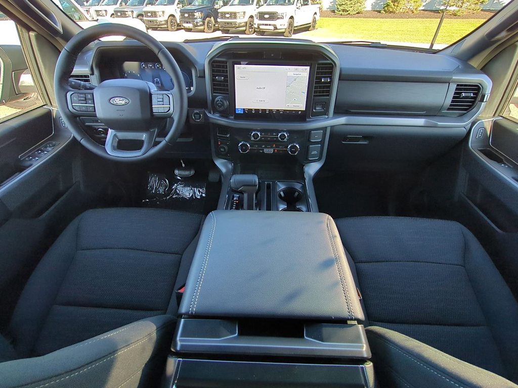 Thumbnail: 2025 Ford F-150 - 9