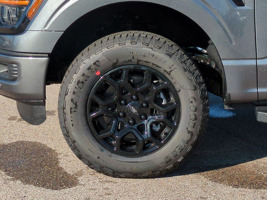 Thumbnail: 2025 Ford F-150 - 8