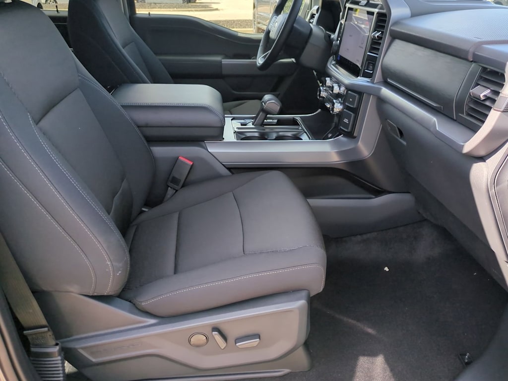 Thumbnail: 2025 Ford F-150 - 25