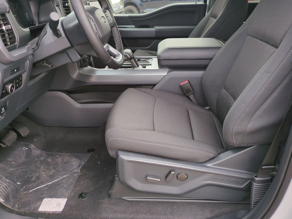 Thumbnail: 2025 Ford F-150 - 10