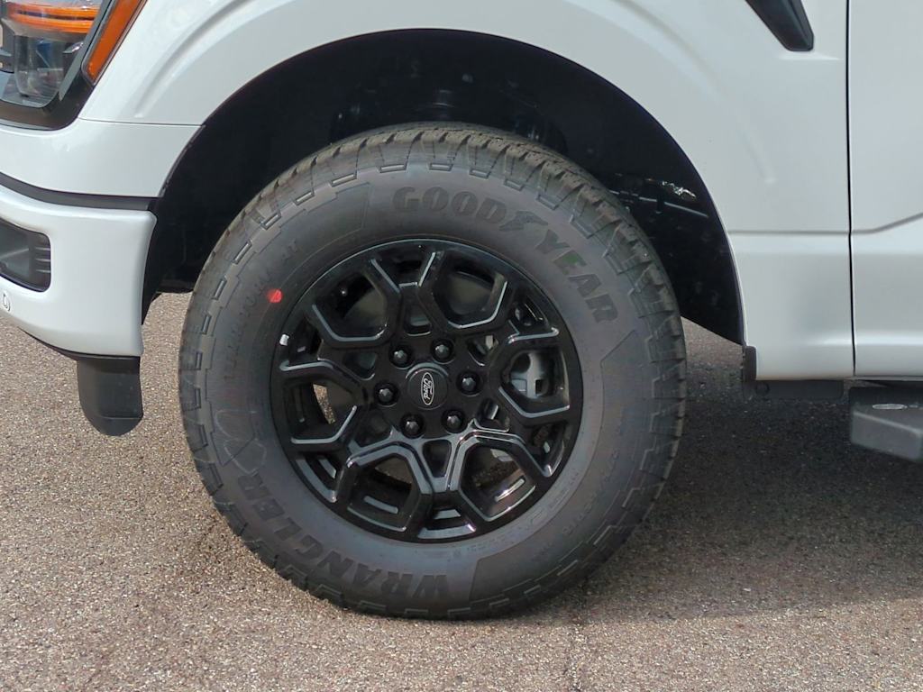 Thumbnail: 2025 Ford F-150 - 8