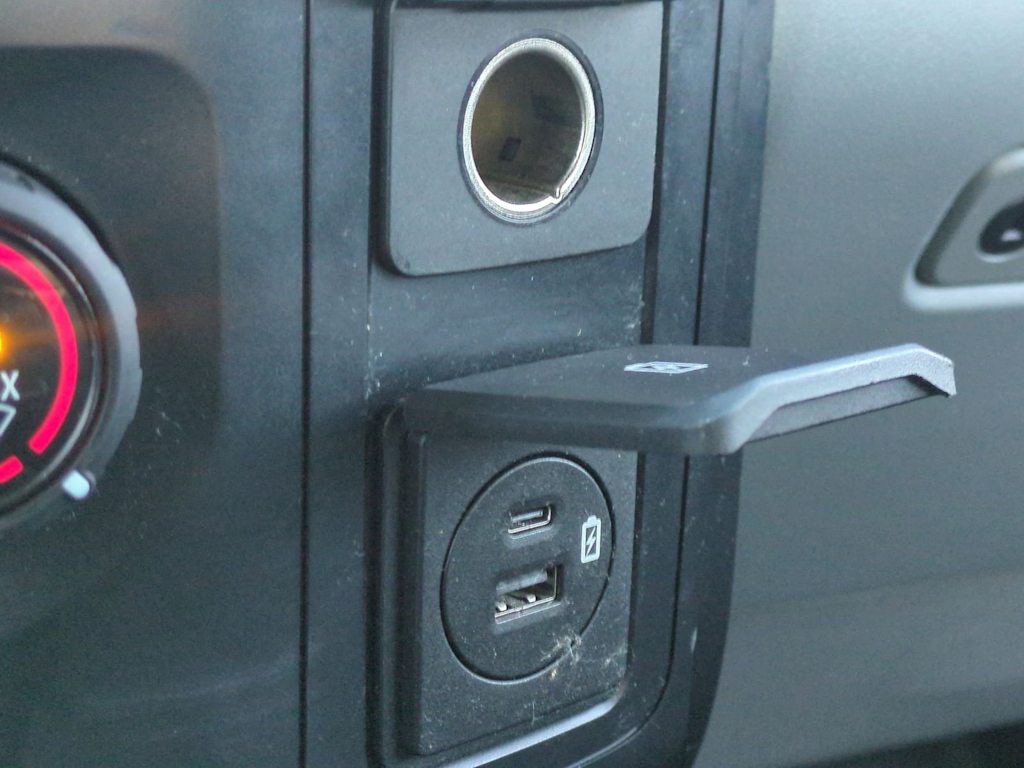 Thumbnail: 2021 Ford F-150 - 32