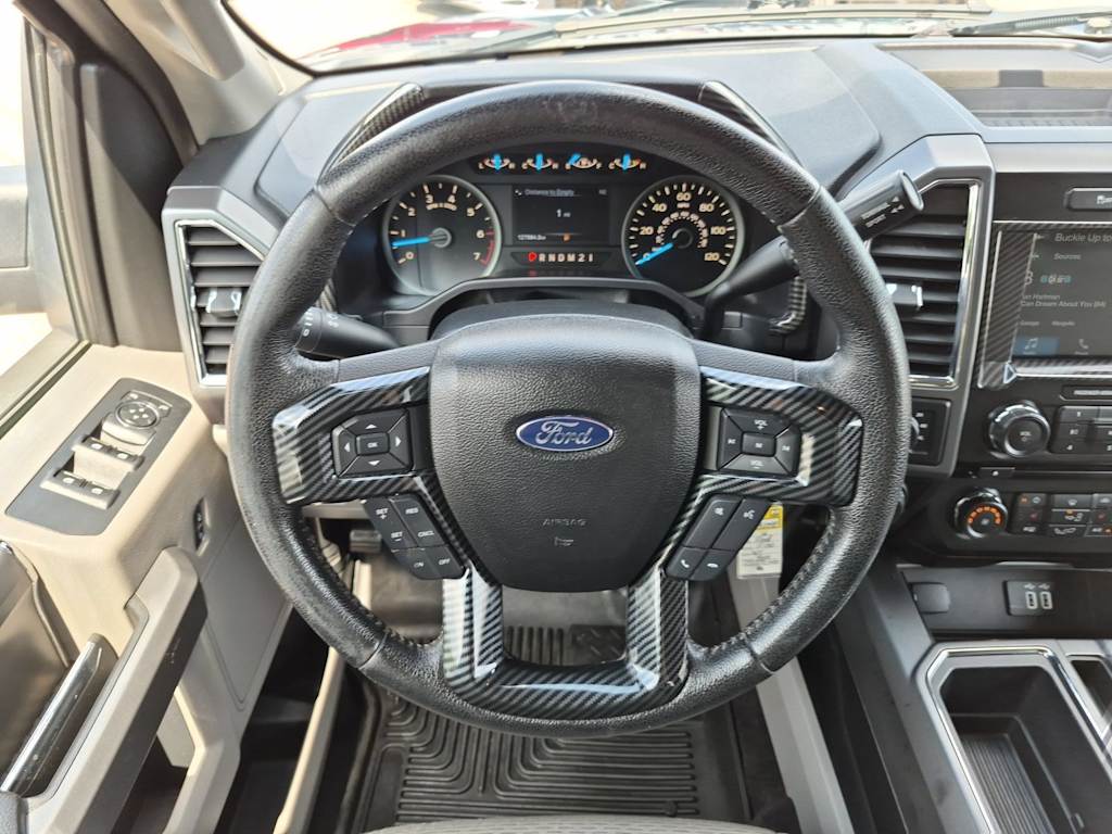Thumbnail: 2016 Ford F-150 - 13