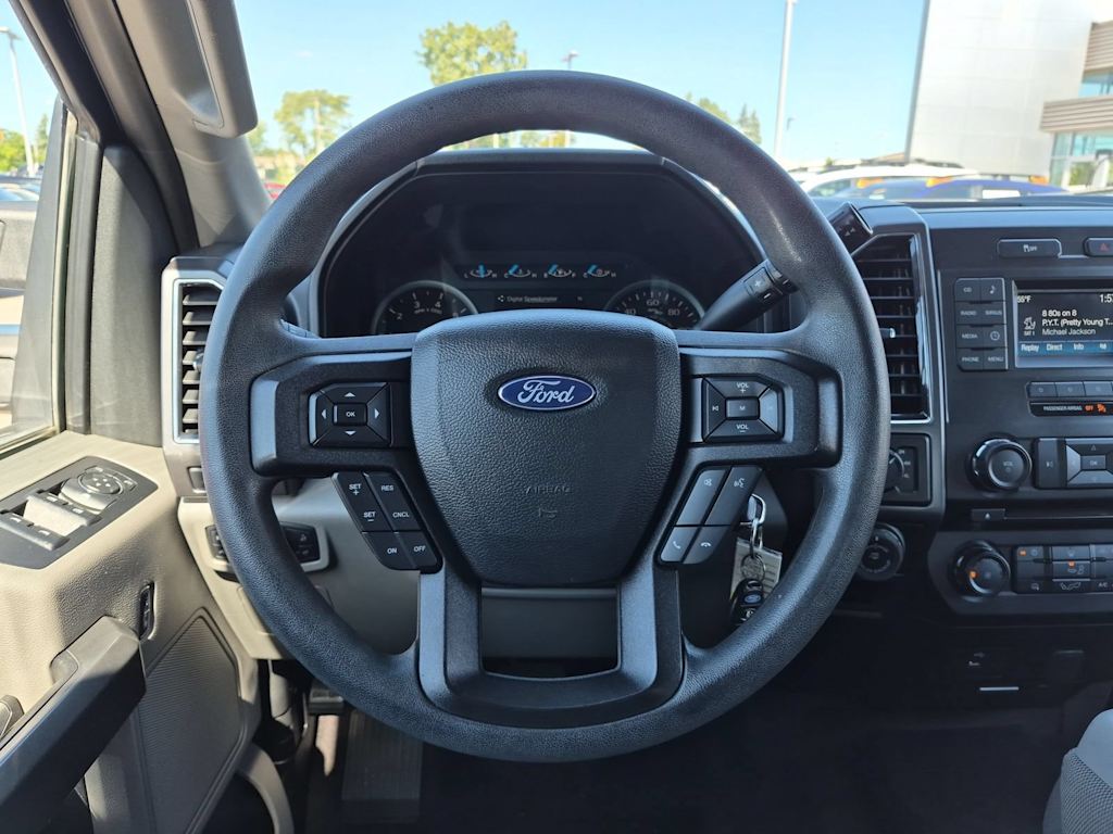 Thumbnail: 2017 Ford F-150 - 13