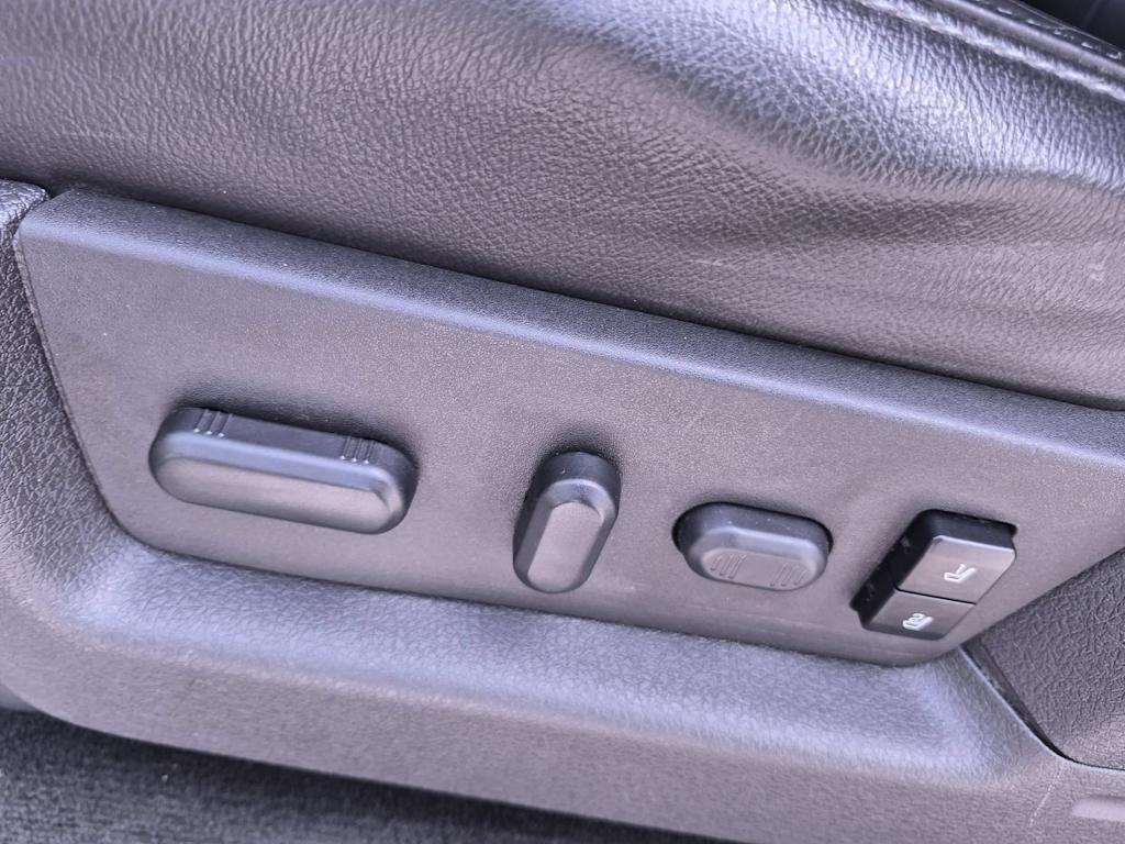 Thumbnail: 2012 Ford F-150 - 25