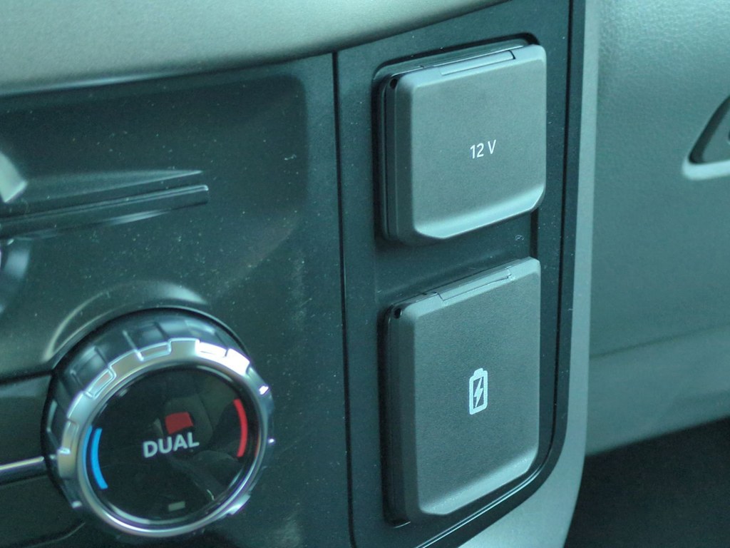 Thumbnail: 2026 Ford F-150 - 33