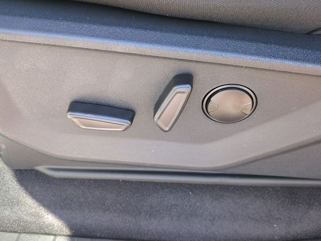 Thumbnail: 2025 Ford F-150 - 26