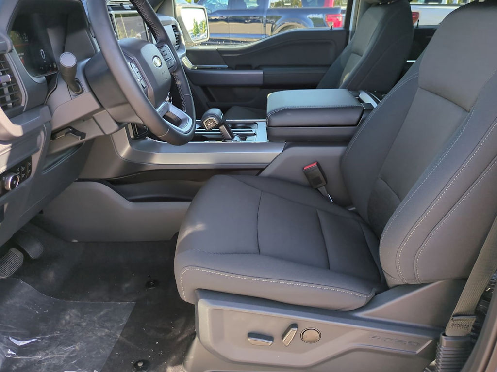 Thumbnail: 2025 Ford F-150 - 9