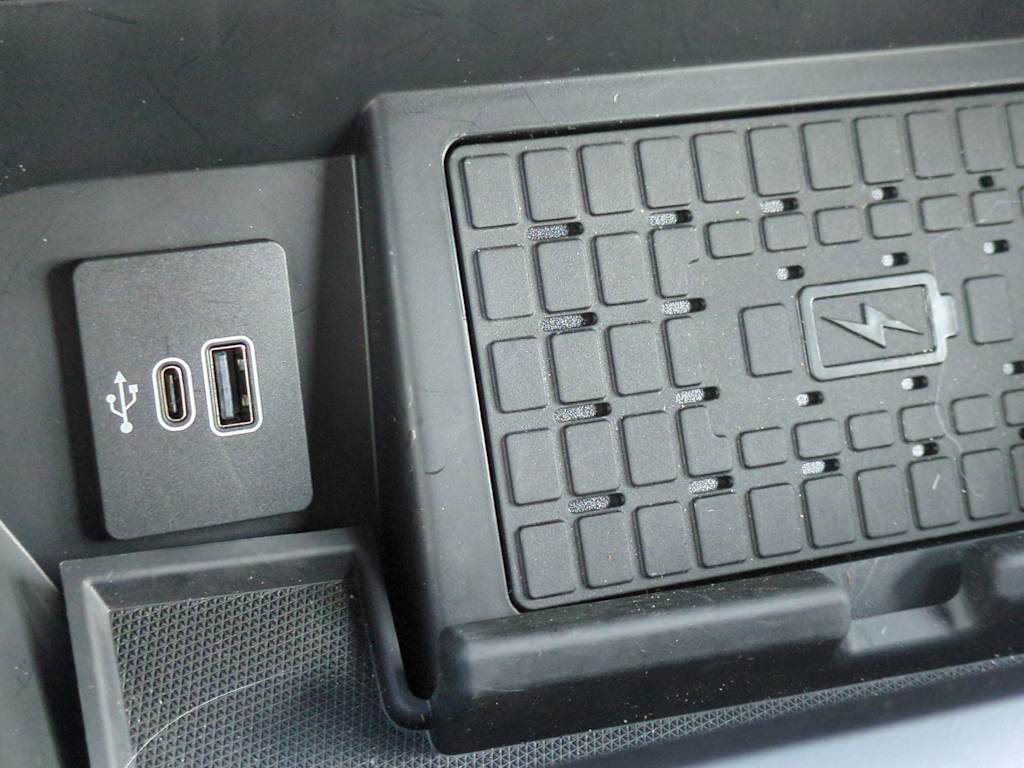 Thumbnail: 2026 Ford F-150 - 32
