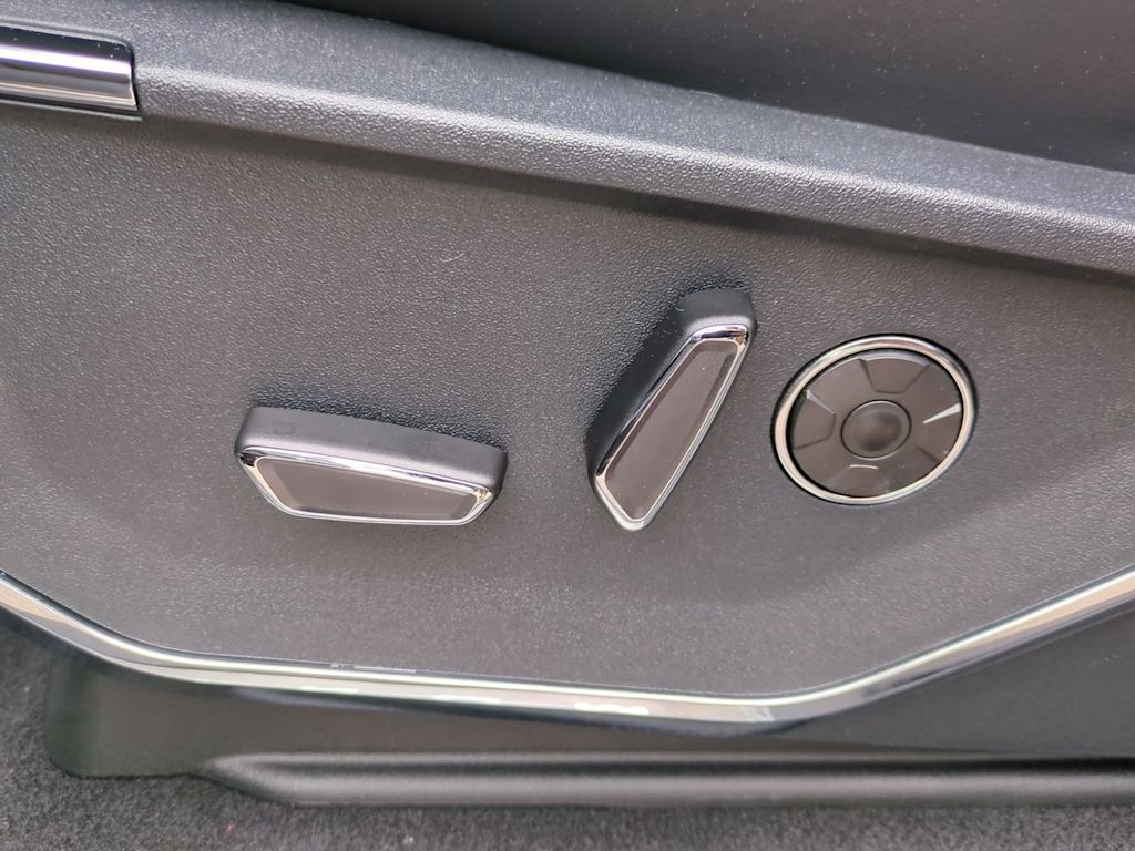 Thumbnail: 2025 Ford F-150 - 25