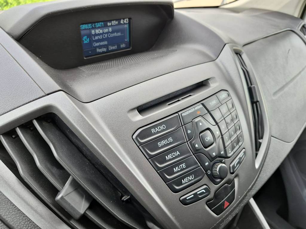 Thumbnail: 2015 Ford Transit Series - 12