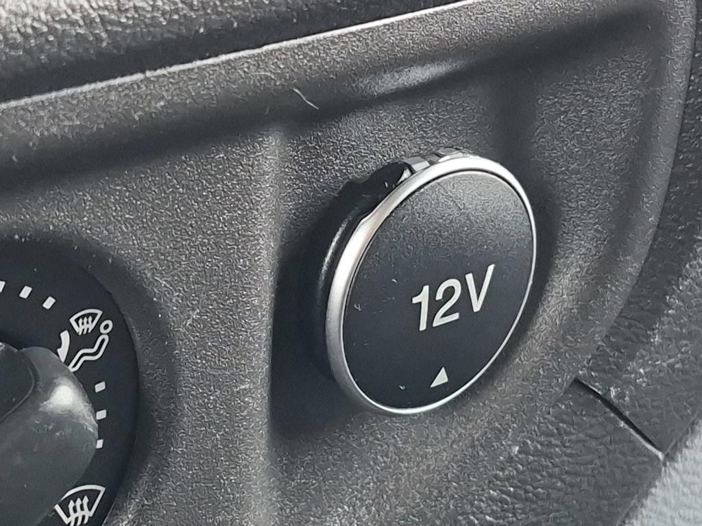 Thumbnail: 2015 Ford Transit Series - 31