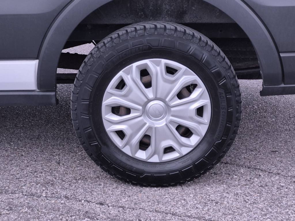 Thumbnail: 2015 Ford Transit Series - 6