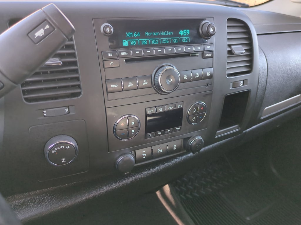 Thumbnail: 2013 Chevrolet Silverado 1500 - 14