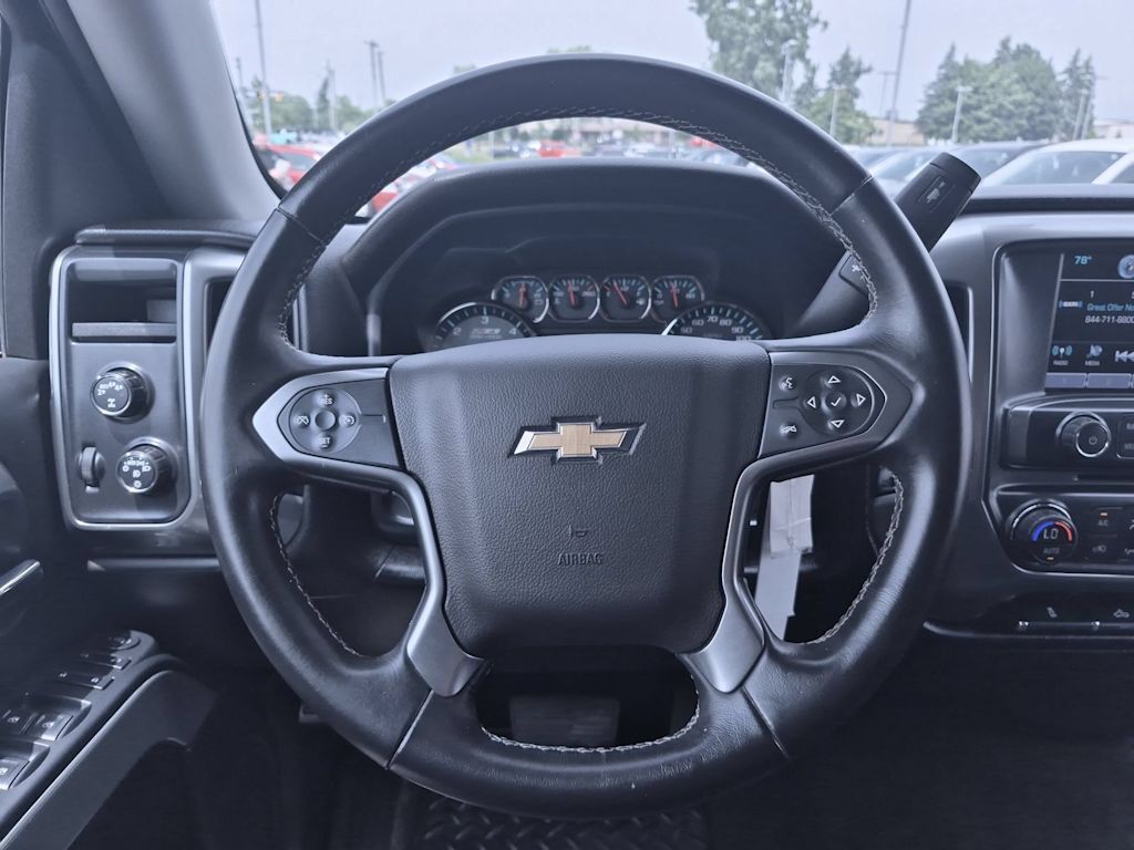 Thumbnail: 2017 Chevrolet Silverado 1500 - 13