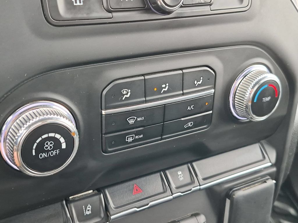 Thumbnail: 2024 GMC Sierra 3500 - 33