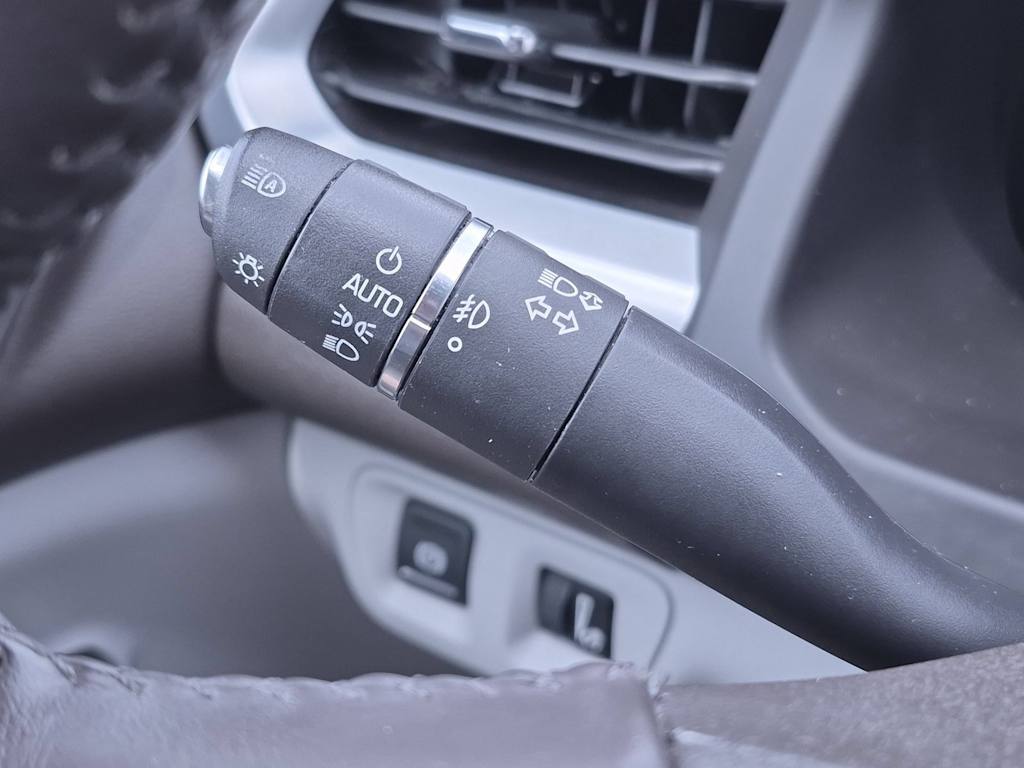 Thumbnail: 2017 GMC Acadia - 15