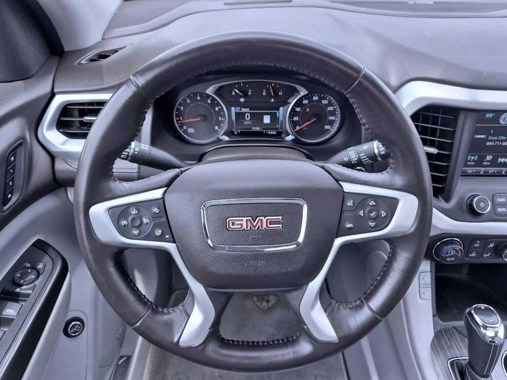 Thumbnail: 2017 GMC Acadia - 13
