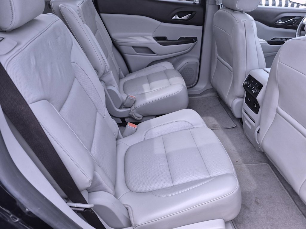 Thumbnail: 2017 GMC Acadia - 27