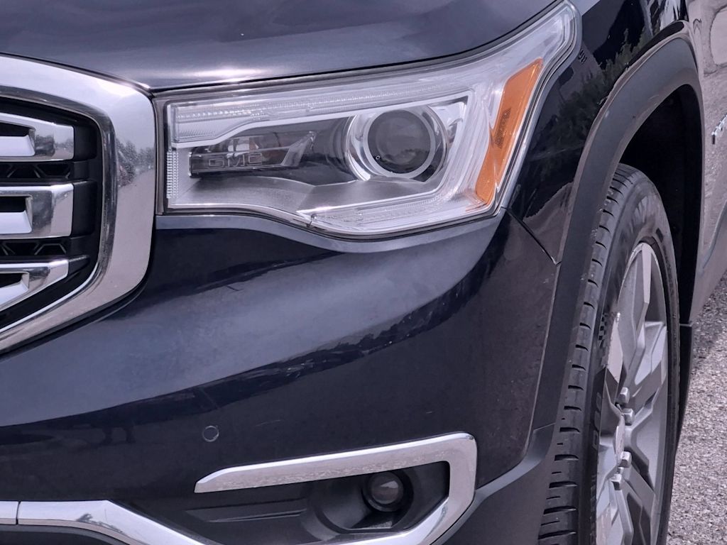 Thumbnail: 2017 GMC Acadia - 23