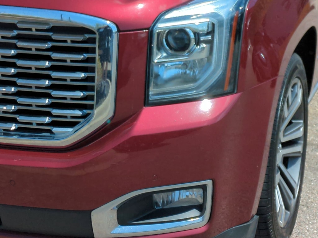 Thumbnail: 2019 GMC Yukon XL - 22