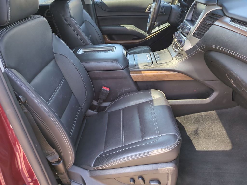 Thumbnail: 2019 GMC Yukon XL - 11