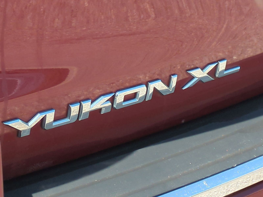 Thumbnail: 2019 GMC Yukon XL - 23