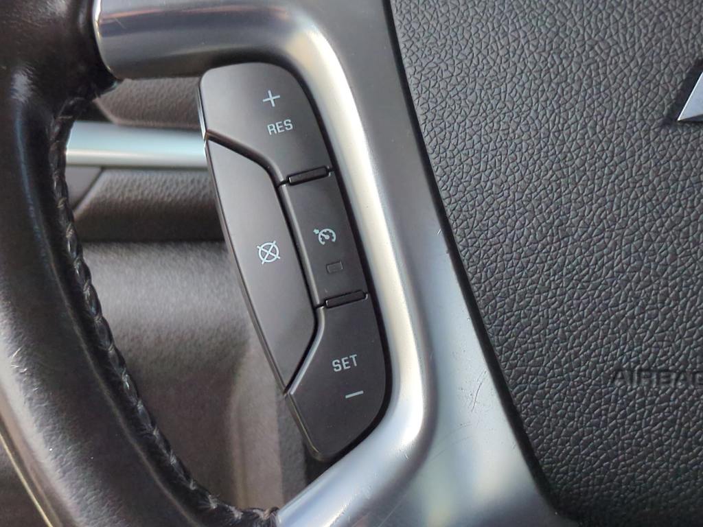 Thumbnail: 2015 Chevrolet Traverse - 30