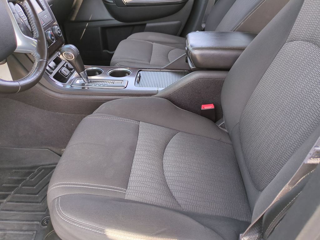 Thumbnail: 2015 Chevrolet Traverse - 11