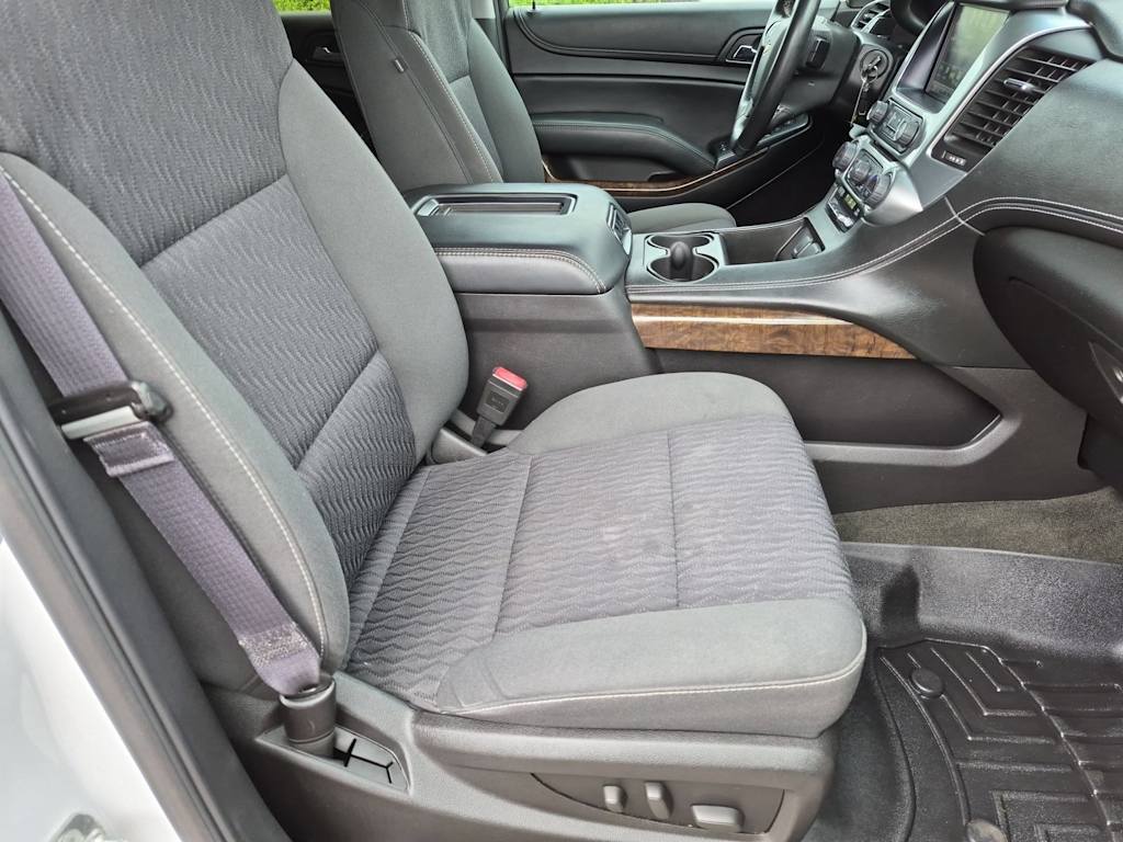 Thumbnail: 2016 Chevrolet Tahoe - 11