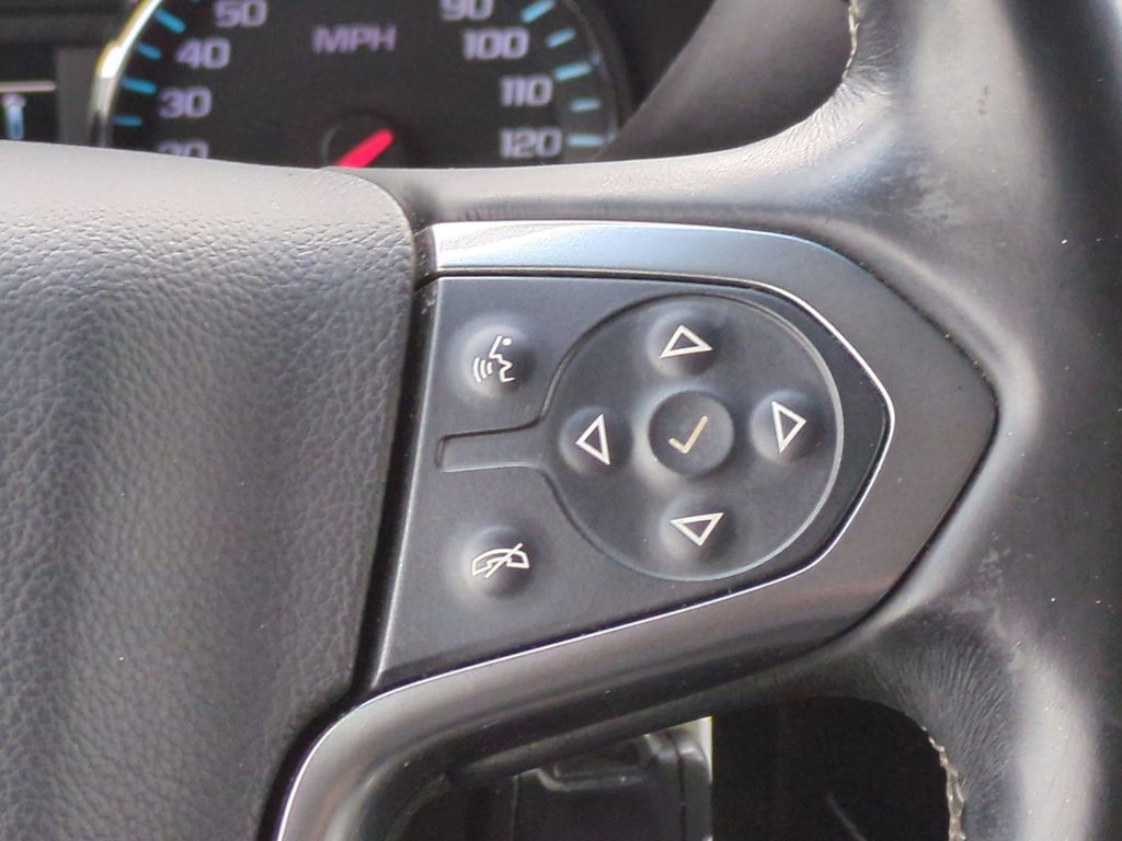 Thumbnail: 2015 Chevrolet Tahoe - 29