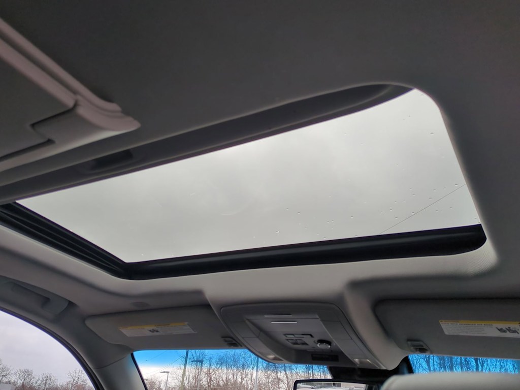 Thumbnail: 2018 Chevrolet Tahoe - 28