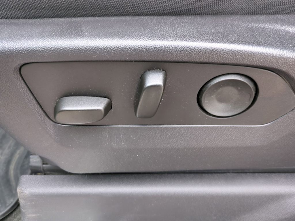 Thumbnail: 2025 GMC Sierra 1500 - 25