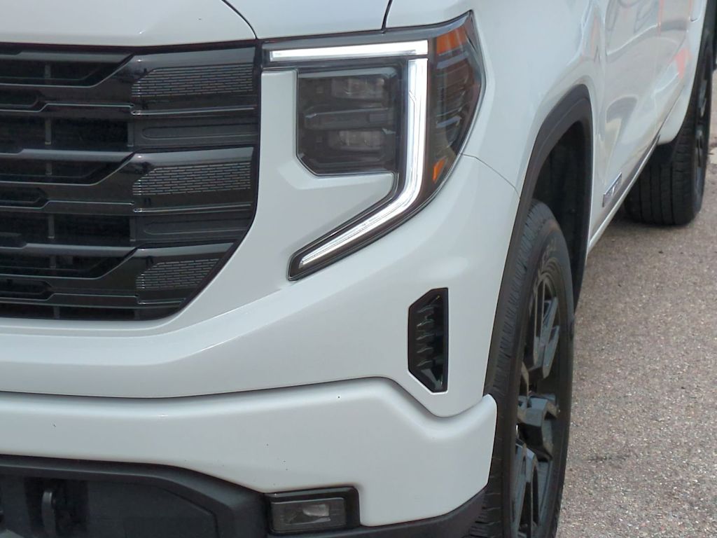 Thumbnail: 2025 GMC Sierra 1500 - 23