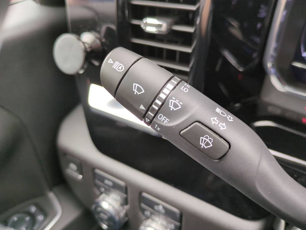 Thumbnail: 2025 GMC Sierra 1500 - 15