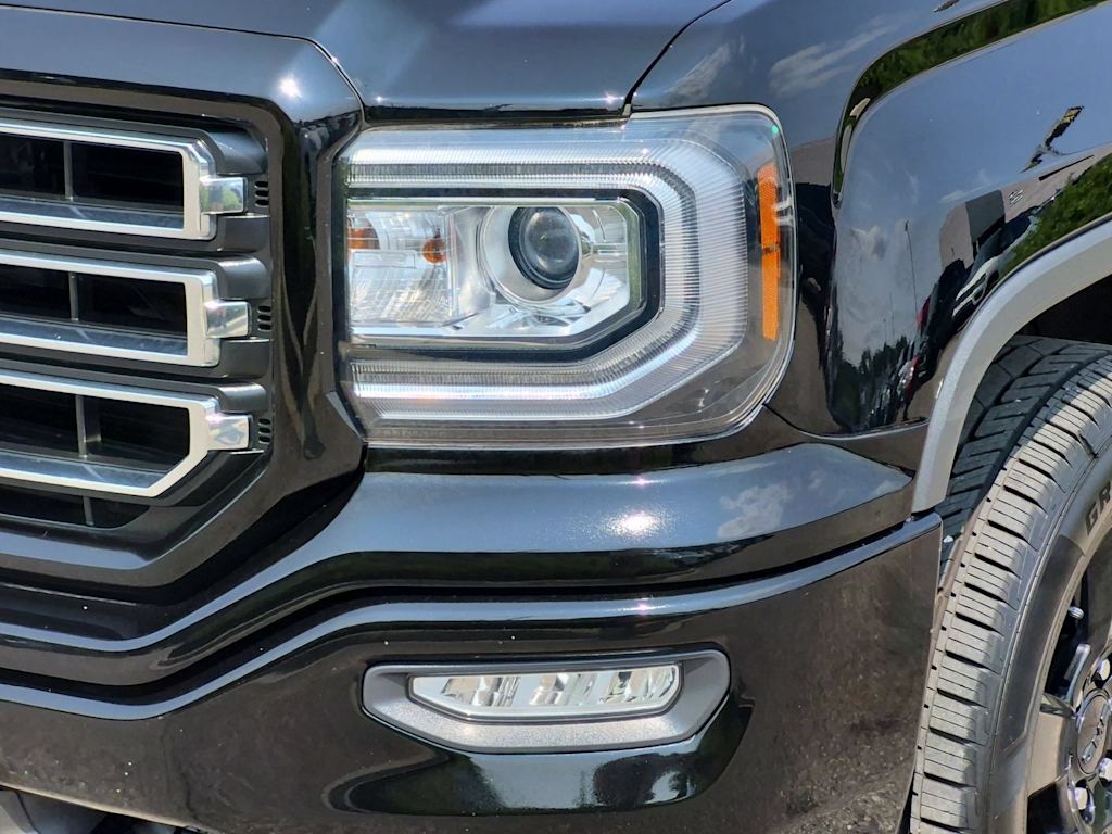Thumbnail: 2017 GMC Sierra 1500 - 22