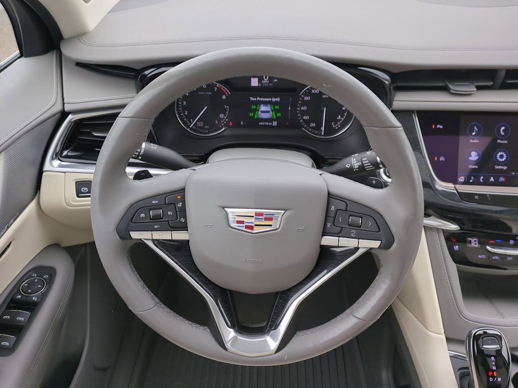 Thumbnail: 2022 Cadillac XT6 - 13