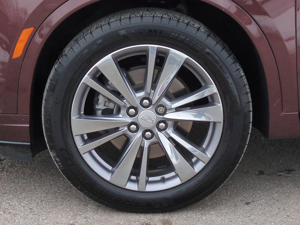 Thumbnail: 2022 Cadillac XT6 - 8
